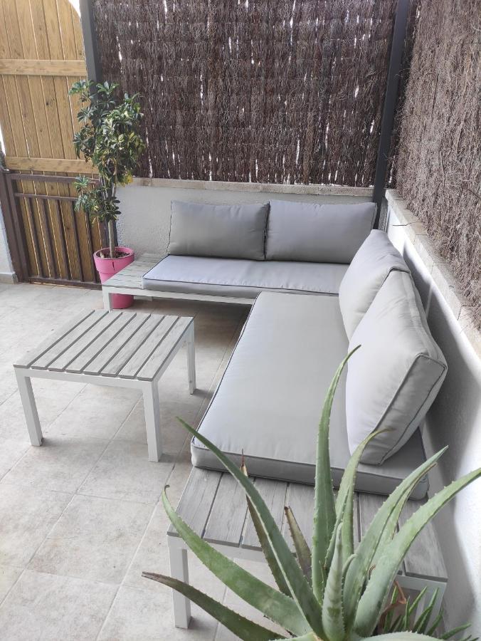 Near Beaches Large Private Patio, Aircon & Community Pool Coma-ruga Eksteriør bilde